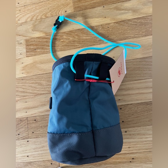 Mammut Climbing Chalk Bag - Picture 2 of 4